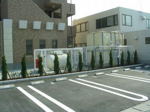 アラモアナの物件外観写真