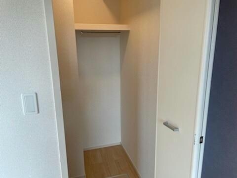 カサ・ヴィアーレⅡの物件内観写真