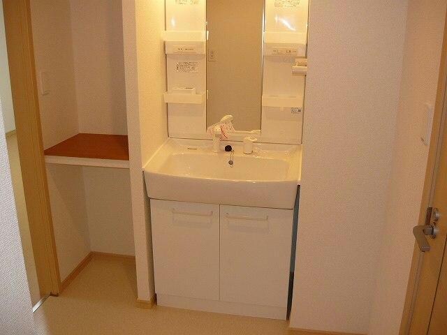 ブリーズ坂上の物件内観写真