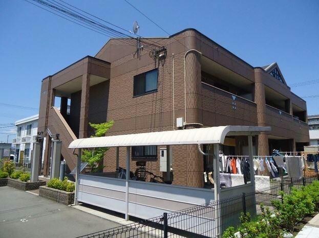 グランチェスタの物件外観写真