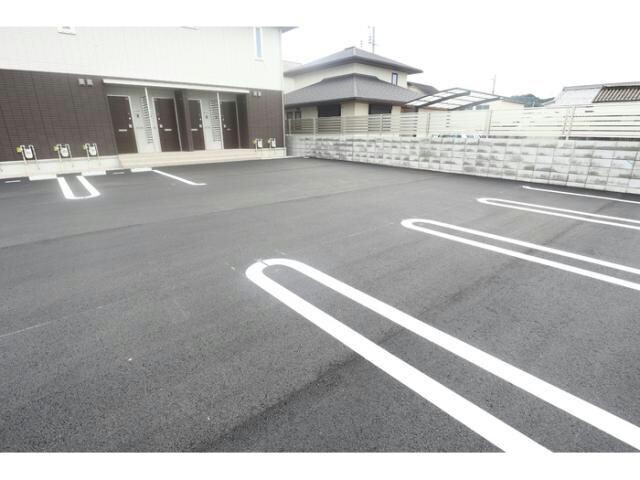 ルミエールの物件外観写真