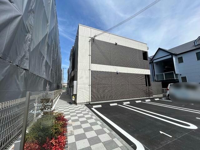 West Solaの物件外観写真