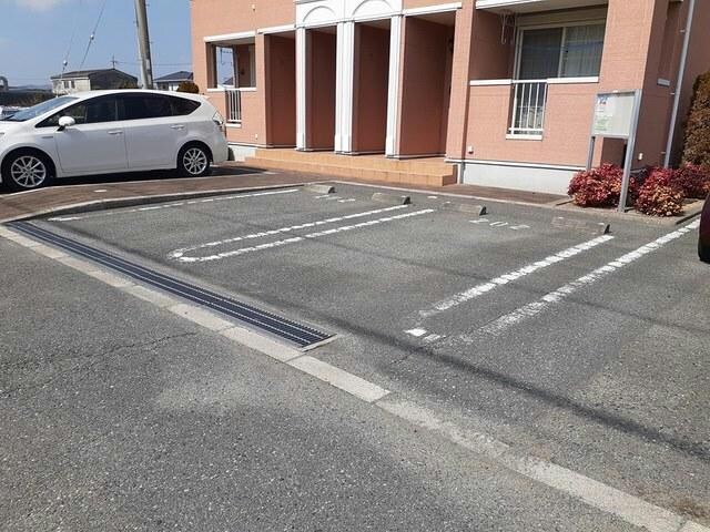 フィールドパレスⅣの物件外観写真