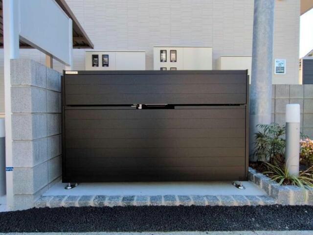 ルグラン亀山の物件外観写真