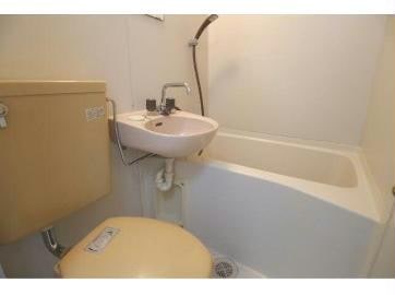 コスモガーデン英賀保の物件内観写真