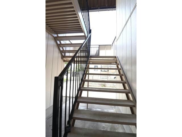 レピュート戸高の物件外観写真