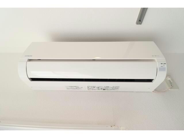 シャトレ原新町の物件内観写真