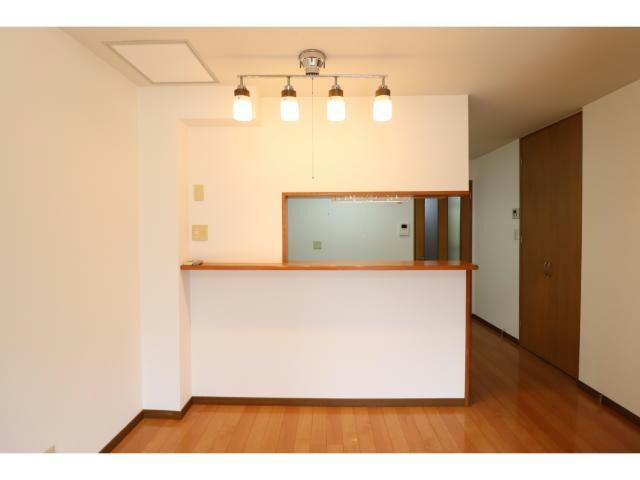 清友ビルA棟の物件内観写真