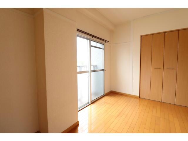 清友ビルA棟の物件内観写真