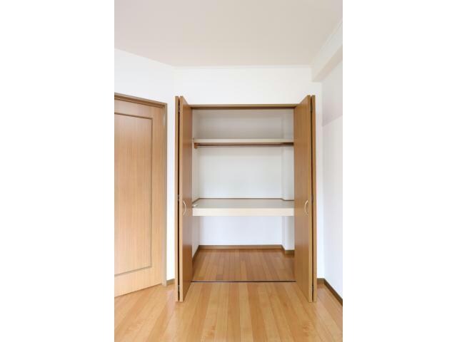 清友ビルA棟の物件内観写真