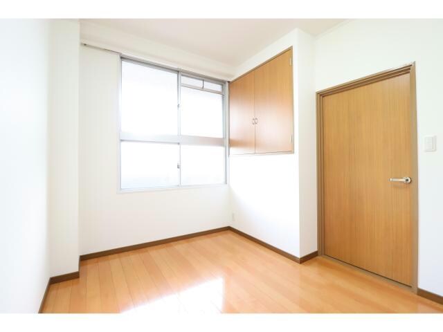 清友ビルA棟の物件内観写真