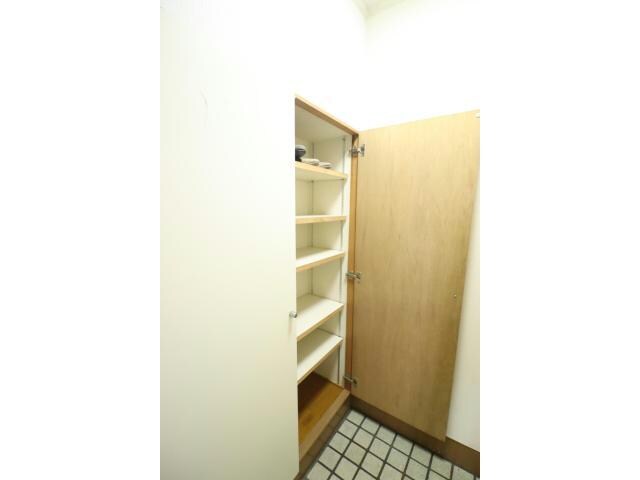 清友ビルA棟の物件内観写真