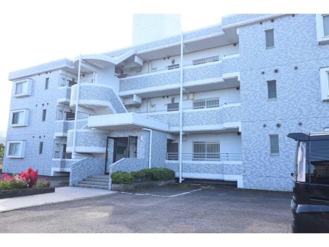 ガーデンハイツ松岡の物件外観写真