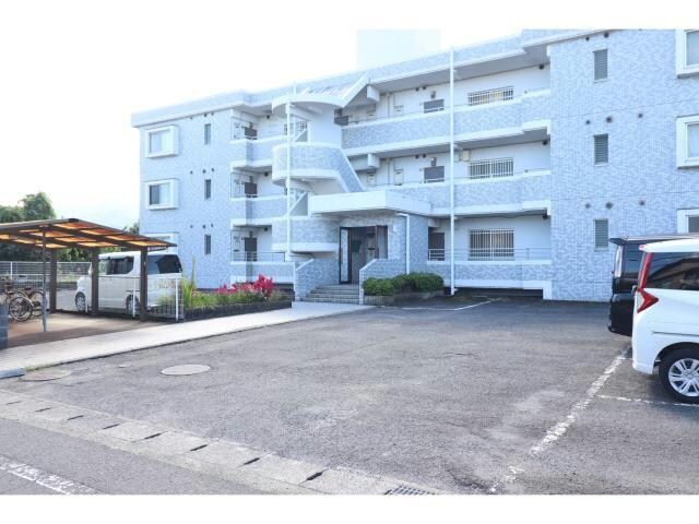 ガーデンハイツ松岡の物件外観写真