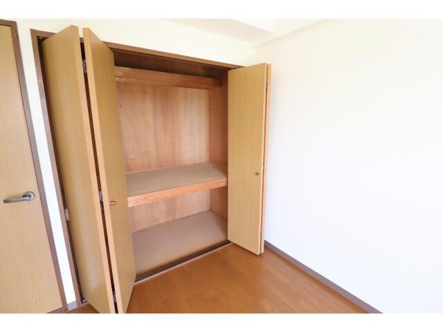 ガーデンハイツ松岡の物件内観写真