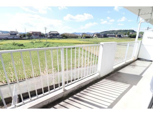 ガーデンハイツ松岡の物件内観写真