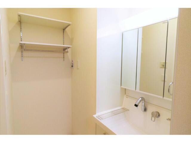 PREMILIFE萩原の物件内観写真