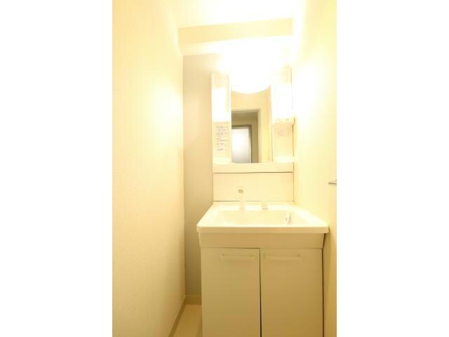 インペリアルKAKUの物件内観写真