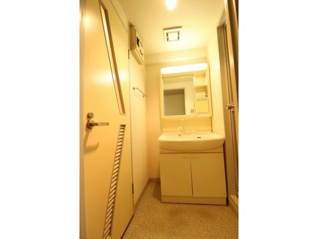 インペリアルKAKUの物件内観写真