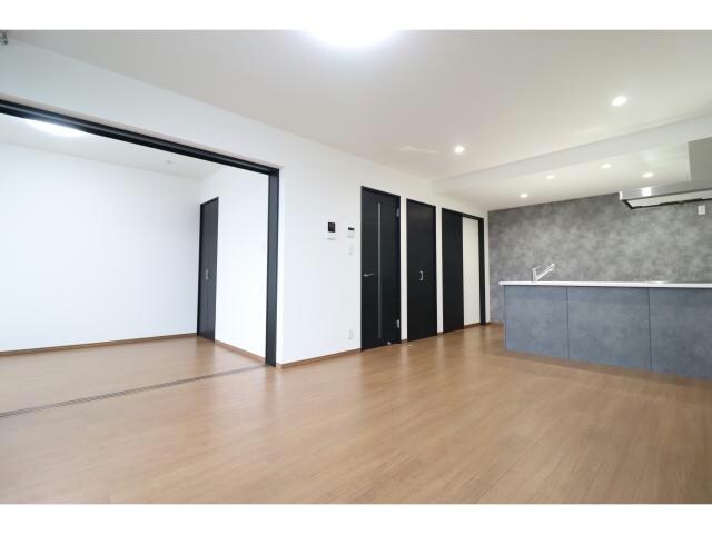 JB錦町BROCADEの物件外観写真