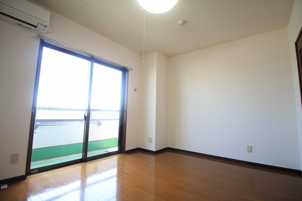 マンションアスカの物件内観写真