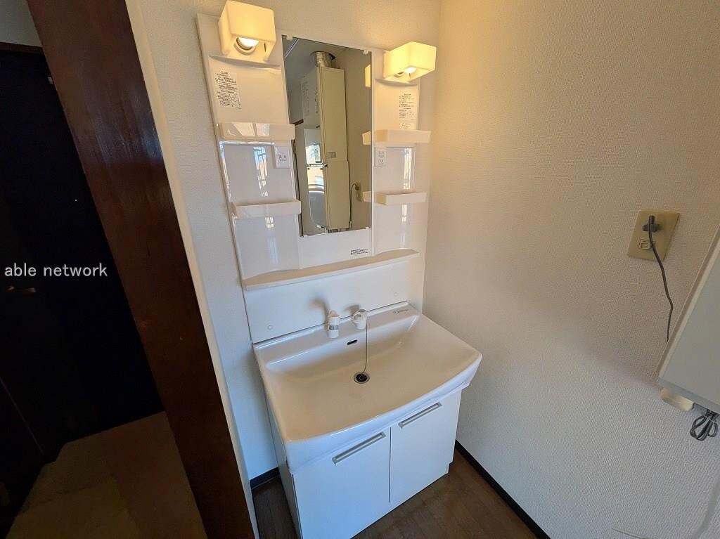 リバティープラザ東大通の物件内観写真