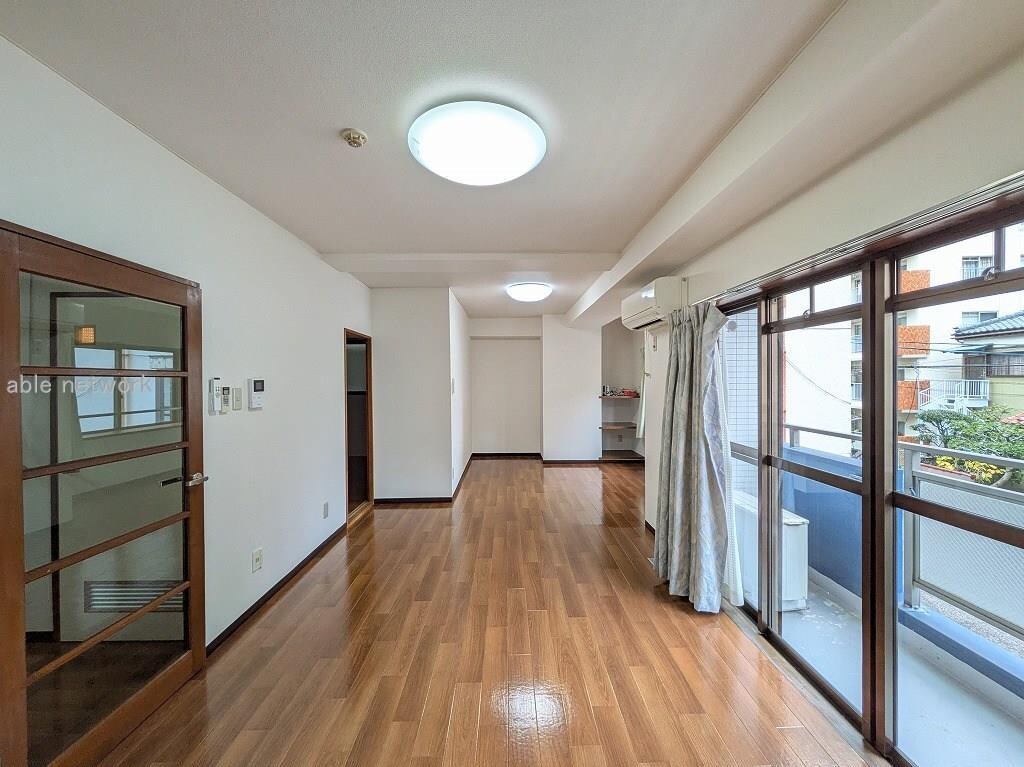 リバティープラザ東大通の物件内観写真