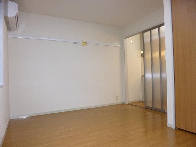 タウンコート西大畑の物件内観写真