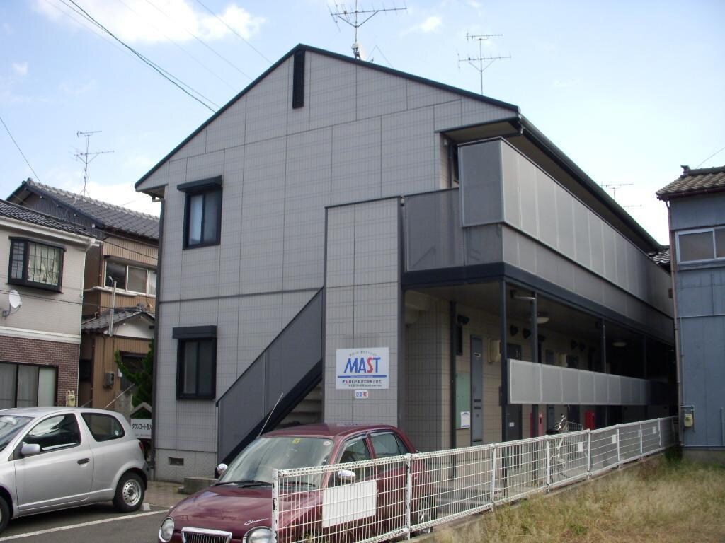 タウンコート西大畑の物件外観写真