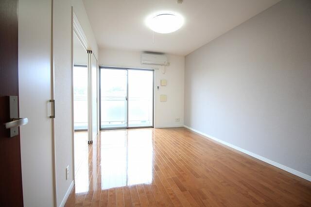 レガーロ旭町の物件内観写真