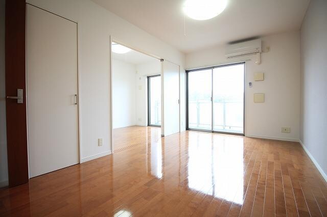 レガーロ旭町の物件内観写真