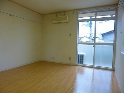 レーベン明石Bの物件内観写真