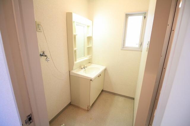 フレンド沼垂Ｂ棟の物件内観写真