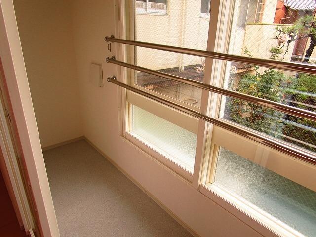 ローレルガーデン白山の物件内観写真