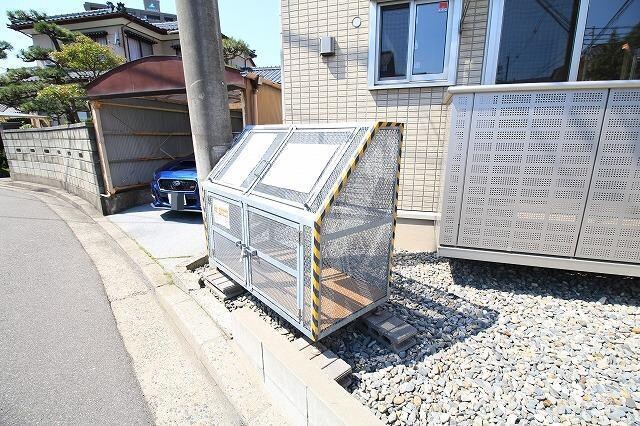 ボナールの物件外観写真