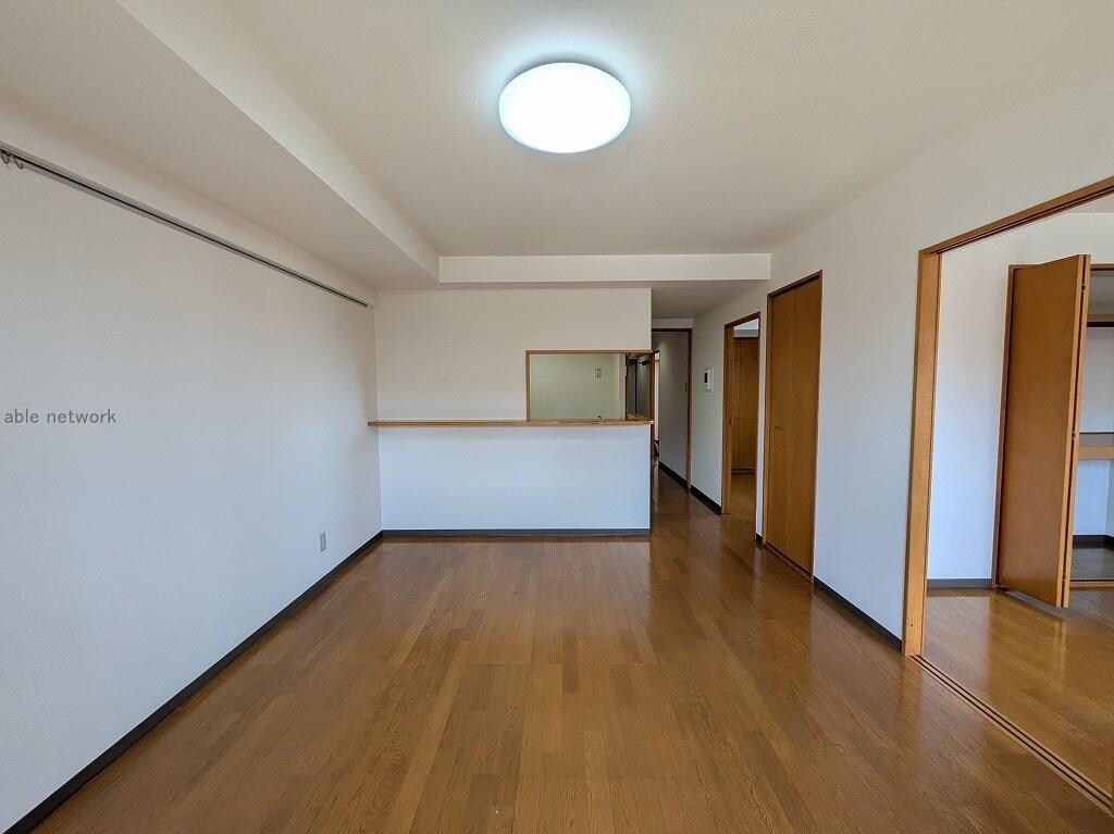 パークハイツ万代の物件内観写真