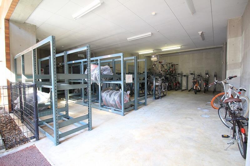 パークハイツ万代の物件外観写真