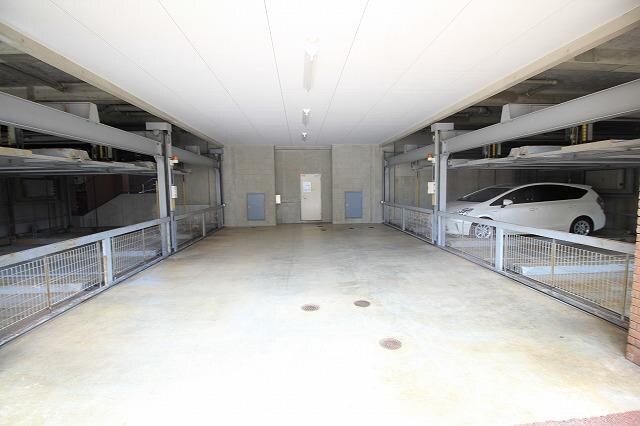 パークハイツ万代の物件外観写真