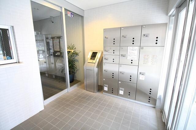 グレイスハイツ東中通タワーの物件外観写真