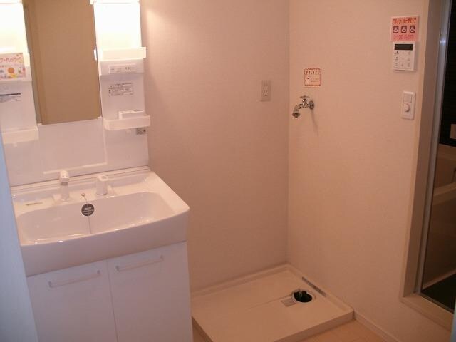 グランメール女池の物件内観写真