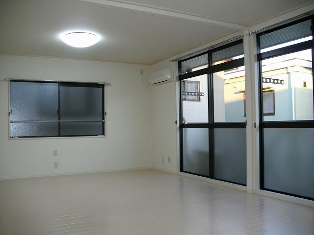 グランメール女池の物件内観写真