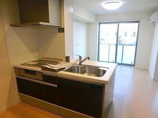 マストタウン上所の物件内観写真