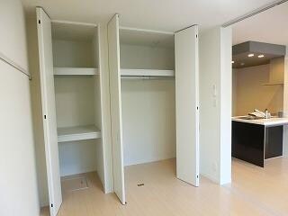 マストタウン上所の物件内観写真