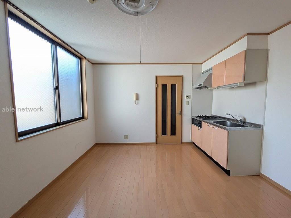 ハイツ美英の物件内観写真