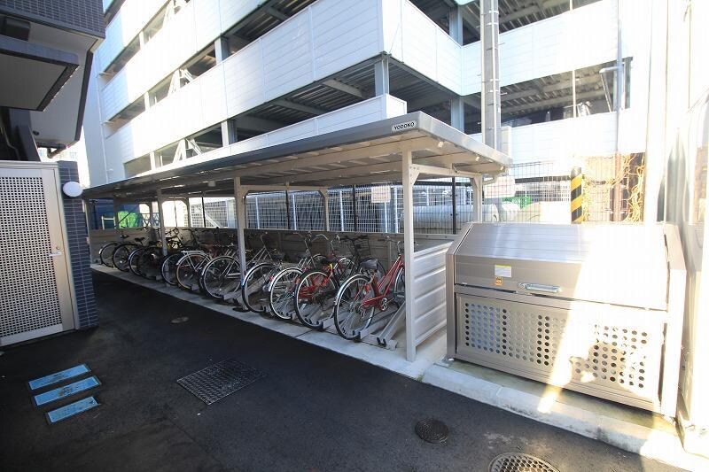 パークソレイユ３番館の物件外観写真