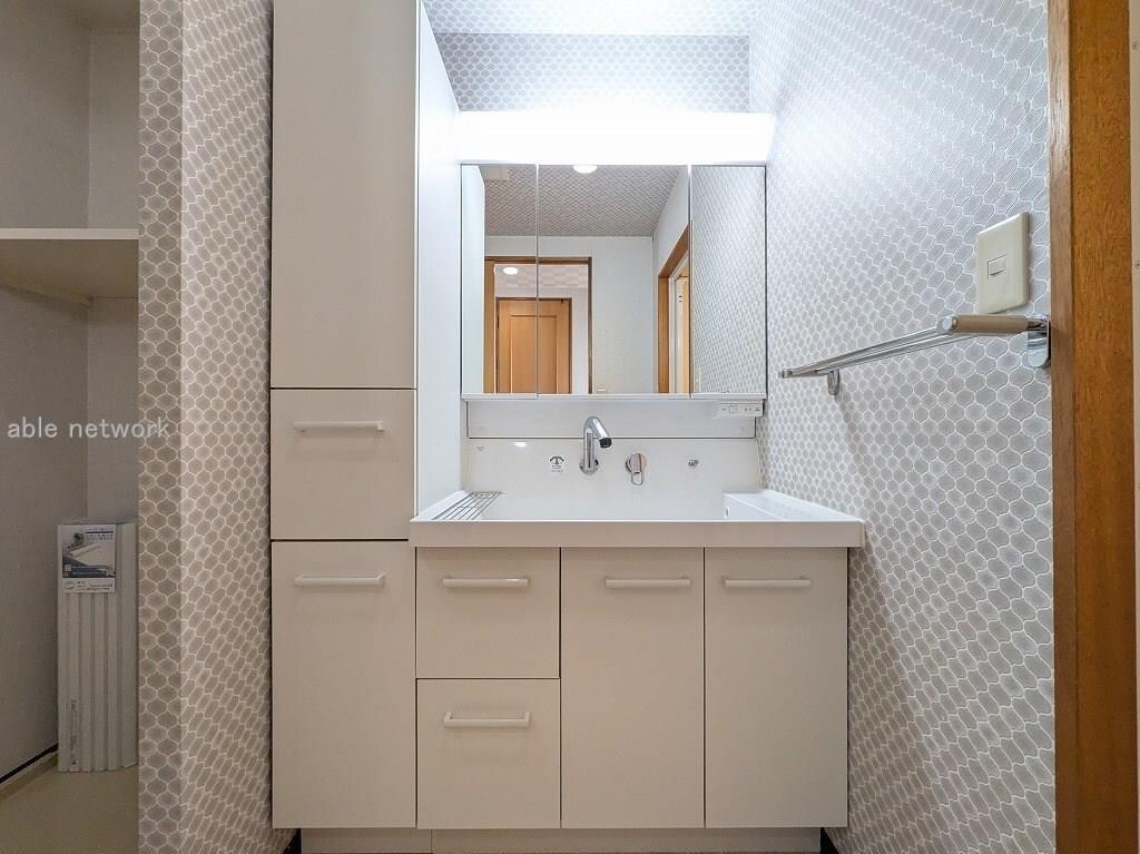 ヴィラ東中通の物件内観写真