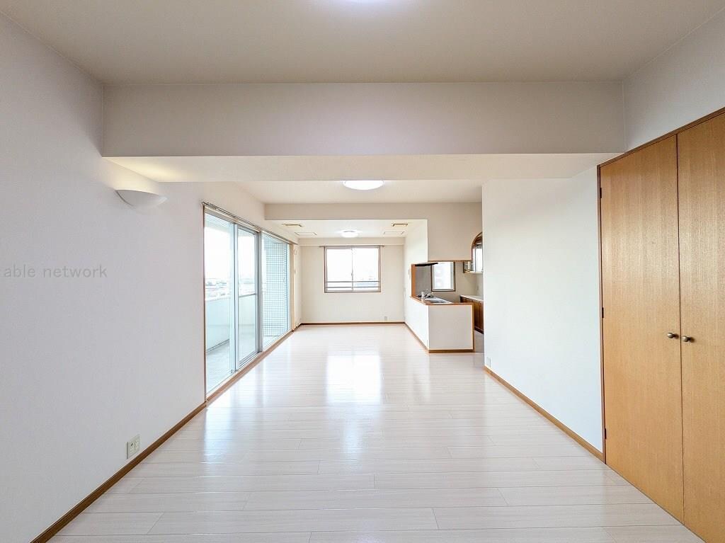 ヴィラ東中通の物件内観写真