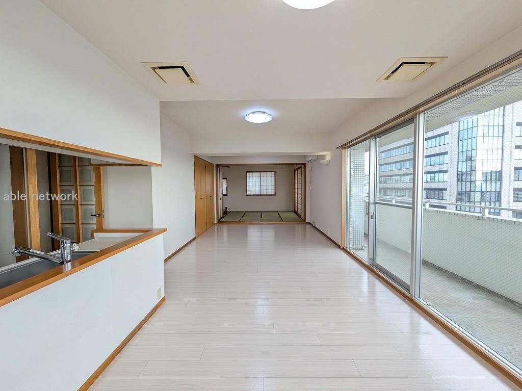 ヴィラ東中通の物件内観写真