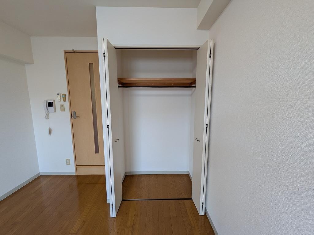 パンウエストリートの物件内観写真