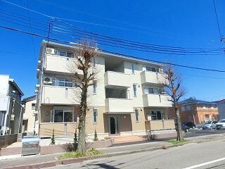 メゾン・ド・レーヴの物件外観写真